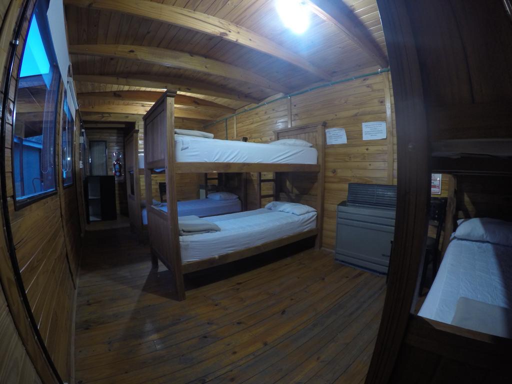 Lo De Trivi Hostel El Chalten Εξωτερικό φωτογραφία